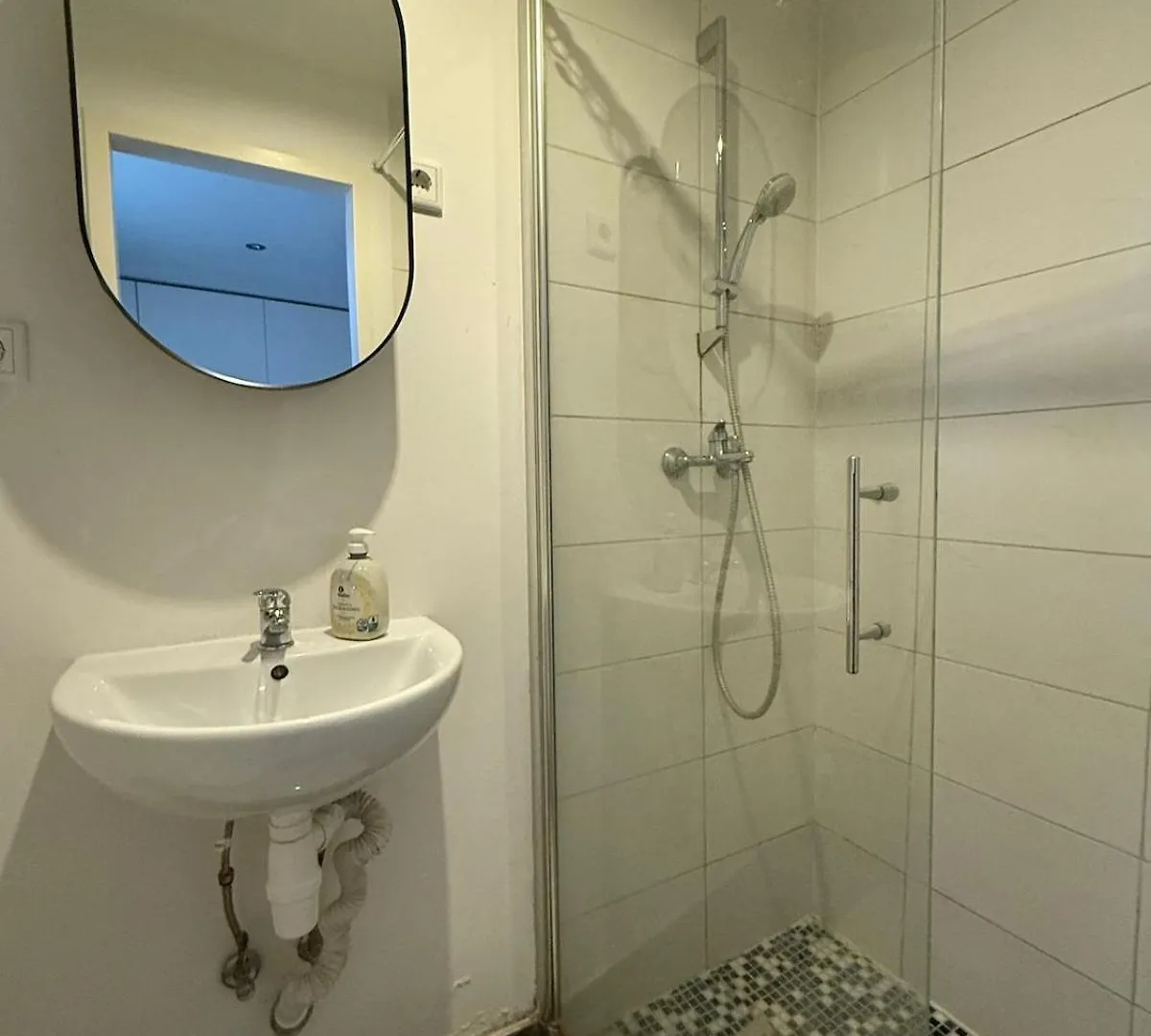 Apartment In Berlin With Terrace1